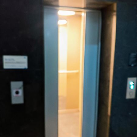 Soooper Hotel Gurgaon Bagian luar foto